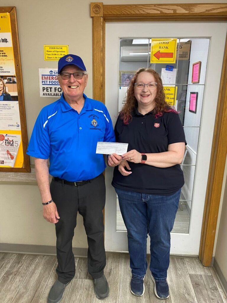 Sask KofC Charitable Foundation donates to the Nipawin Food Bank