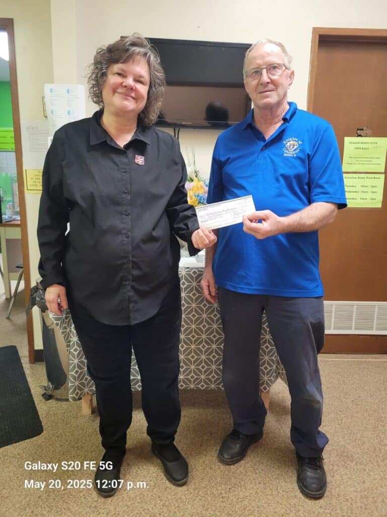Saskatchewan Knights of Columbus Charitable Foundation donates to Yorkton food bank